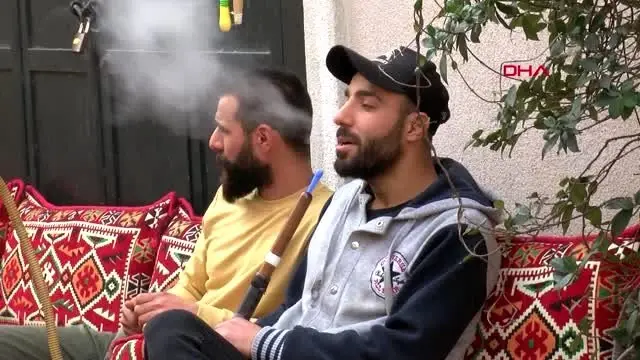 PROF.DR. ERDÖL'DEN NARGİLE UYARISI PROF.DR. ERDÖL'DEN NARGİLE UYARISI