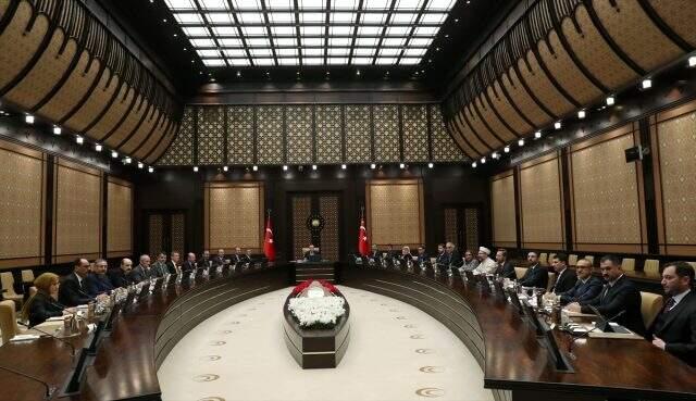 Son dakika: Beştepe'de Erdoğan'ın liderliğinde koronavirüs zirvesi.