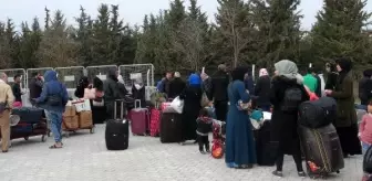Öncüpınar Sınır Kapısı: Suriyelilerin, bayram için ülkesine gidişlerine koronavirüs engeli Öncüpınar Sınır Kapısı: Suriyelilerin, bayram için ülkesine gidişlerine koronavirüs engeli