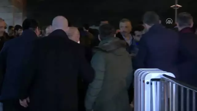 TFF ve Kulüp başkanları Medipol Başakşehir'i desteklemek için Fatih Terim Stadı'nda TFF ve Kulüp başkanları Medipol Başakşehir'i desteklemek için Fatih Terim Stadı'nda
