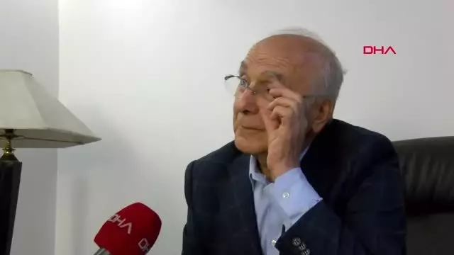 Aytaç Durak Koronavirüs öpüşmeme kuralımı haklı çıkardı Aytaç Durak Koronavirüs öpüşmeme kuralımı haklı çıkardı