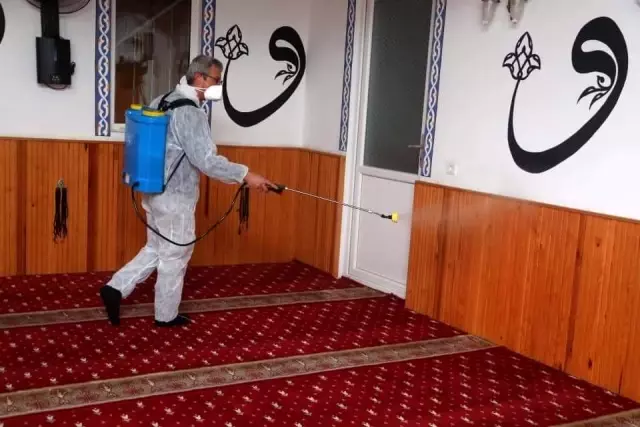 Bandırma'da camilere korona virüs önlemi