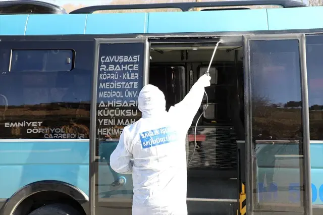 Beykoz'da koronavirüs ilaçlama çalışmaları sürüyor Beykoz'da koronavirüs ilaçlama çalışmaları sürüyor