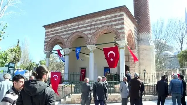 Burmalı Mescit, restorasyonun ardından ibadete açıldı Burmalı Mescit, restorasyonun ardından ibadete açıldı