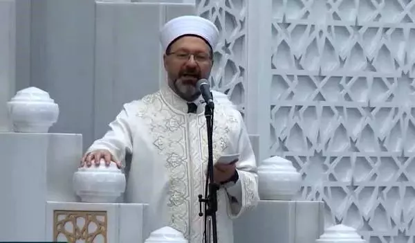 Diyanet İşleri Başkanı Erbaş: Tokalaşmadan, gönül selamı verelim Diyanet İşleri Başkanı Erbaş: Tokalaşmadan, gönül selamı verelim