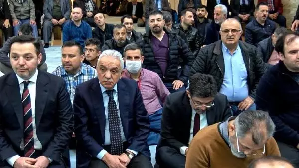 Diyanet İşleri Başkanı Erbaş: Tokalaşmadan, gönül selamı verelim Diyanet İşleri Başkanı Erbaş: Tokalaşmadan, gönül selamı verelim