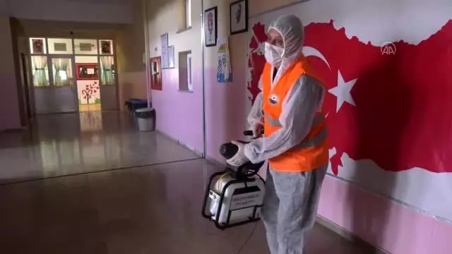 Gölbaşı'nda tüm okullar dezenfekte edildi