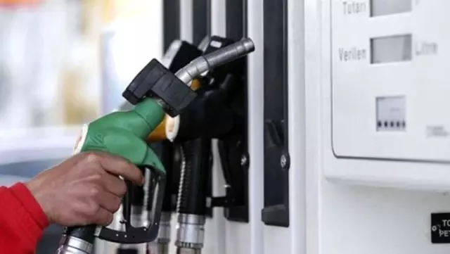 Son Dakika: Benzine 51 kuruş indirim geldi