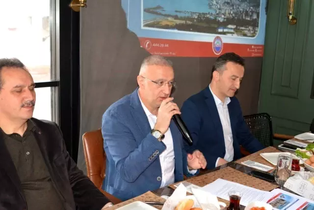 Başkan Yakar 2022 hedeflerini açıkladı