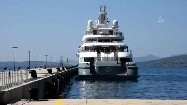 Dubai Şeyhinin lüks yatı Bodrum'da Dubai Şeyhinin lüks yatı Bodrum'da