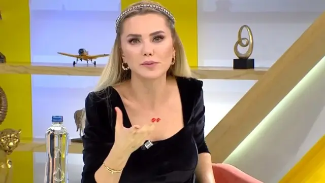 Ebru Şancı, evli biriyle aşk yaşayan Ece Erken’e sert çıktı: Koronadan daha tehlikeli