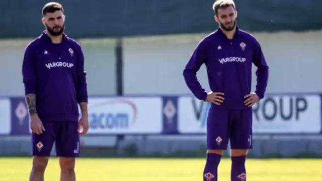 Fiorentina'da iki oyuncu daha koronavirüse yakalandı Fiorentina'da iki oyuncu daha koronavirüse yakalandı