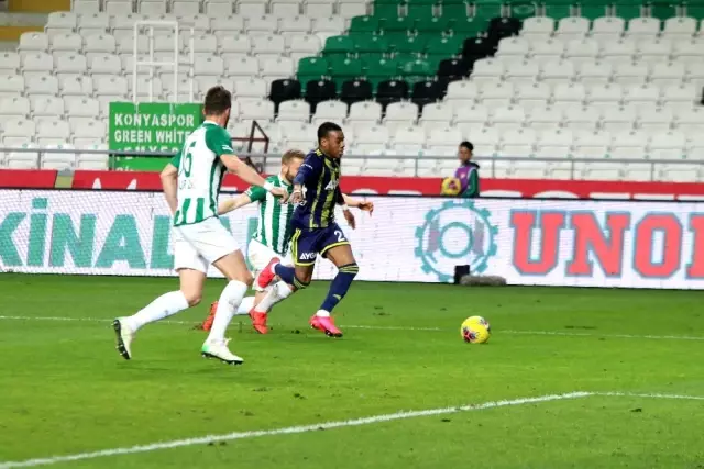 İlk yarı Konyaspor'un üstünlüğüyle bitti İlk yarı Konyaspor'un üstünlüğüyle bitti