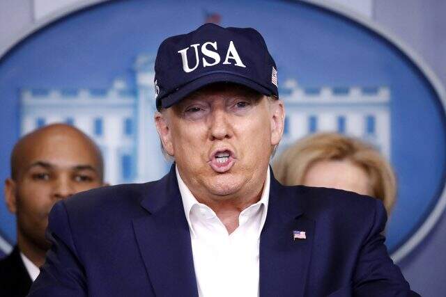 Son dakika: Koronavirüs testi yaptırdığını açıklayan Trump, ABD'deki ölü sayısını açıkladı
