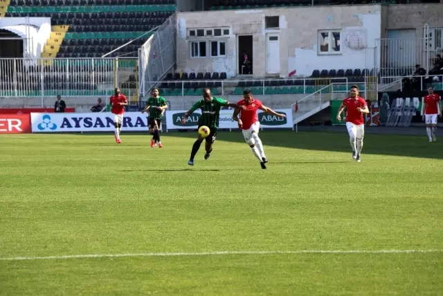 Süper Lig: Denizlispor: 1 - Gençlerbirliği: 0 (Maç sonucu) Süper Lig: Denizlispor: 1 - Gençlerbirliği: 0 (Maç sonucu)