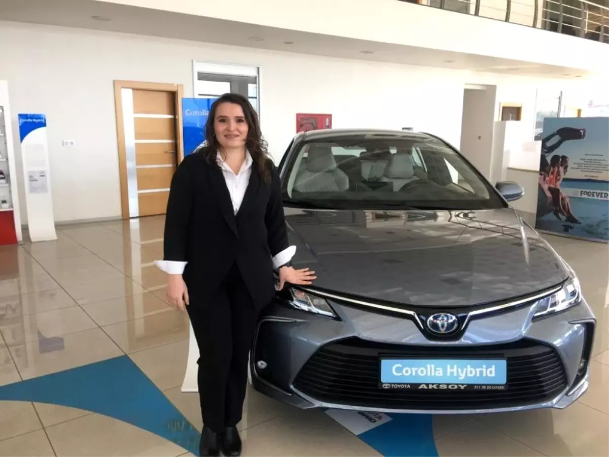 yeni toyota corolla hatchback toyota plaza aksoy da gorucuye cikti