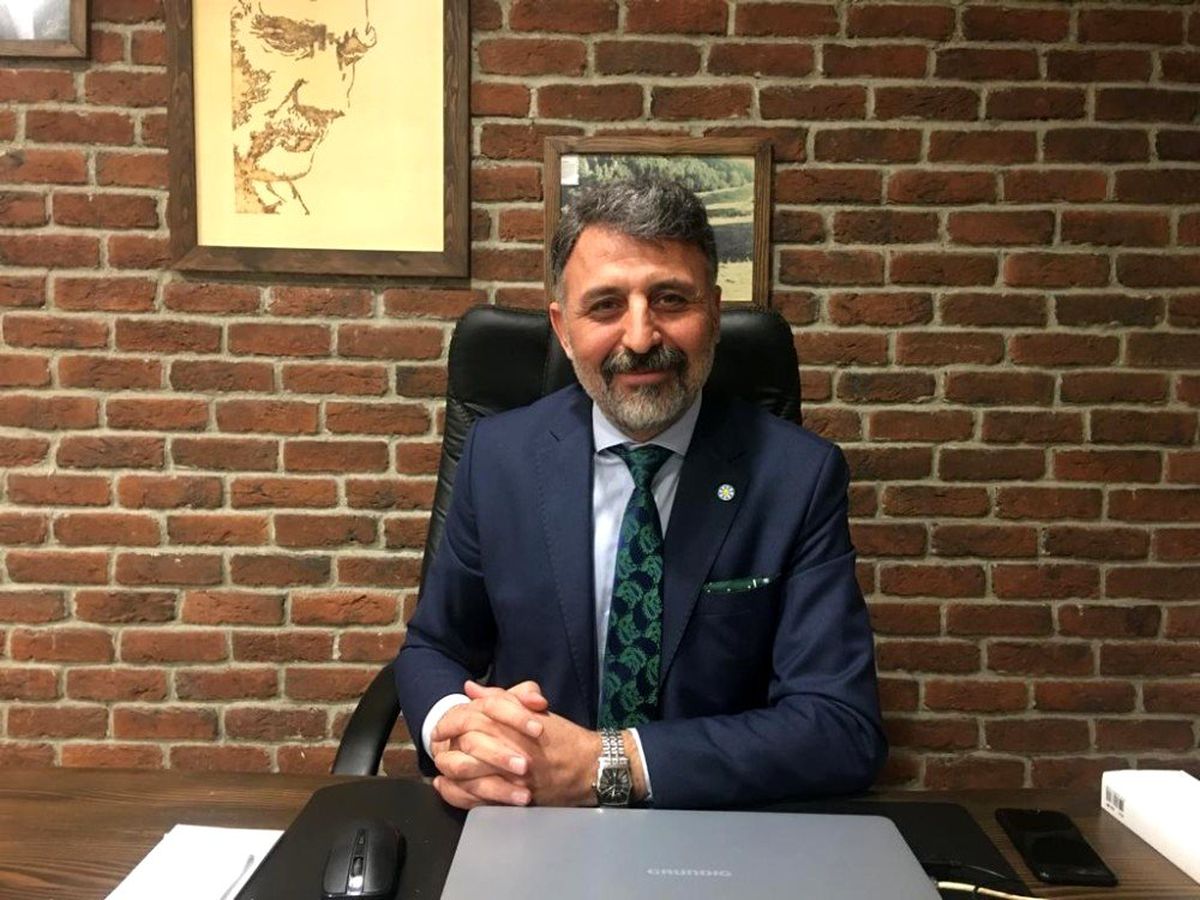 Yurdaer Şahin: 'Özgürlük ve demokrasi yolunda verdiğimiz mücadele için yeniden aday oldum'