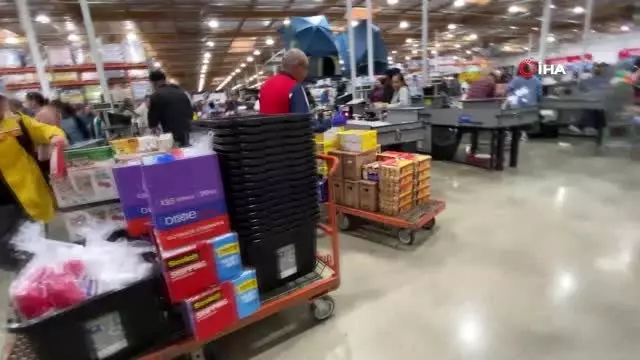 - ABD'yi korona virüsü paniği sardı- Marketlere hücum eden halk, rafları boşalttı- İşletmeler... - ABD'yi korona virüsü paniği sardı- Marketlere hücum eden halk, rafları boşalttı- İşletmeler...