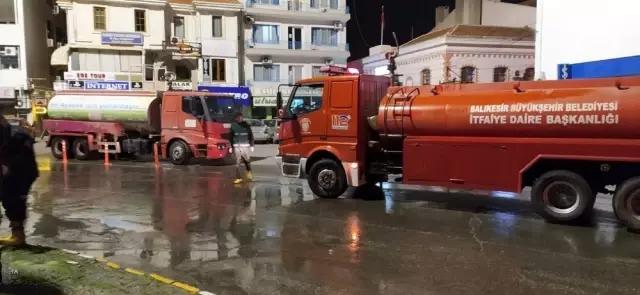 Ayvalık'ta Büyükşehir ve Ayvalık Belediyesi'nden temizlik işbirliği