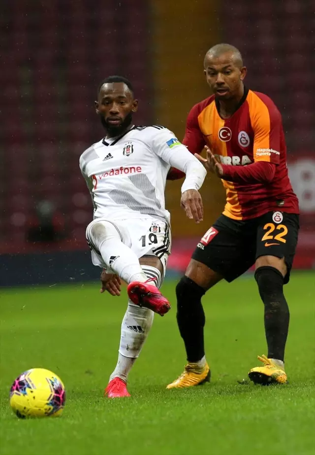 Beşiktaş derbiden 1 puanla çıktı Beşiktaş derbiden 1 puanla çıktı