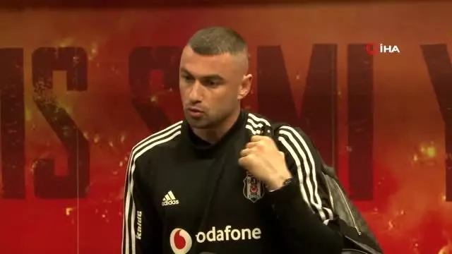 Burak Yılmaz'dan korona virüs açıklaması: 'Yabancı arkadaşlarımız bence iyi ki Türkiye'deyiz... Burak Yılmaz'dan korona virüs açıklaması: 'Yabancı arkadaşlarımız bence iyi ki Türkiye'deyiz...