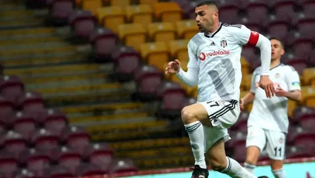 Burak Yılmaz: Tedbirler alındı, lütfen herkes sakin olsun Burak Yılmaz: Tedbirler alındı, lütfen herkes sakin olsun