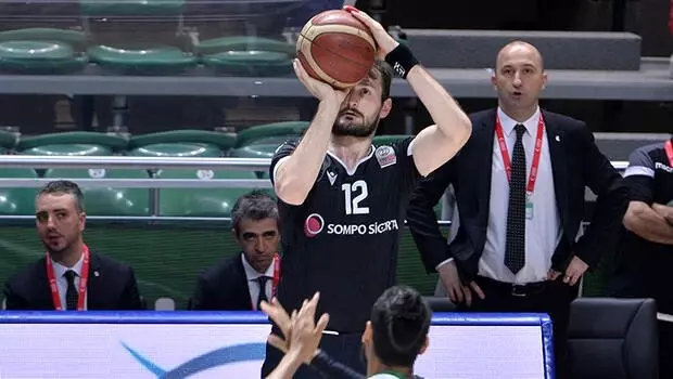 Frutti Extra Bursaspor 98-87 Beşiktaş Sompo Sigorta Frutti Extra Bursaspor 98-87 Beşiktaş Sompo Sigorta