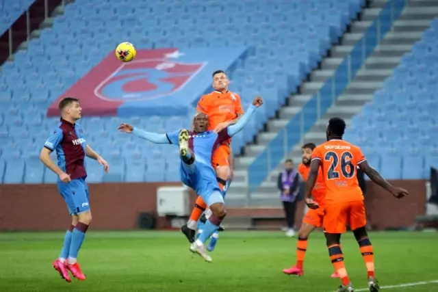 İlk yarıda gol yok İlk yarıda gol yok