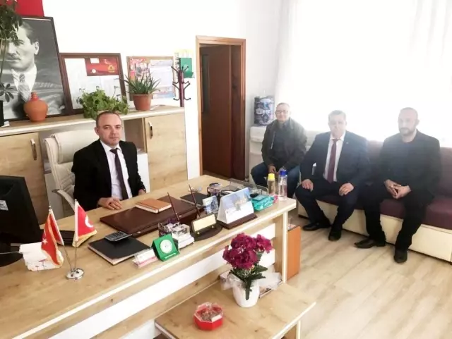 Kaymakam Öner, mahalle muhtarlarını ziyaret etti Kaymakam Öner, mahalle muhtarlarını ziyaret etti
