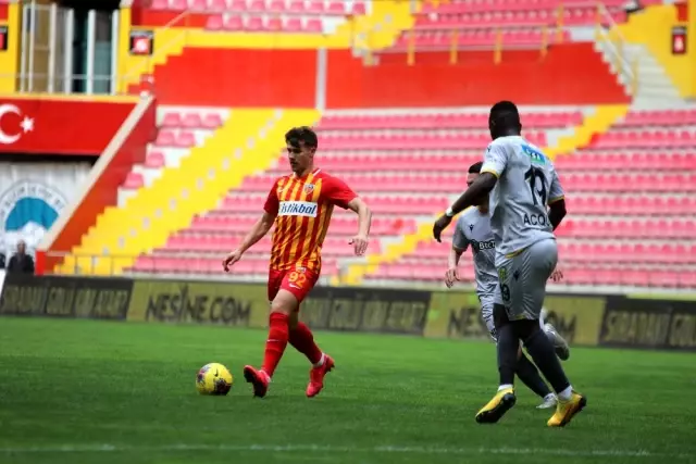 Kayserispor, Yeni Malatyaspor'u 2-1 mağlup etti Kayserispor, Yeni Malatyaspor'u 2-1 mağlup etti