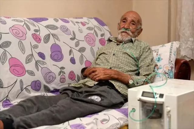 KOAH tedavisi gören 76 yaşındaki hastaya oksijen konsantratörü desteği