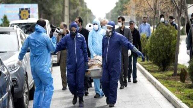 'Koronavirüse iyi geliyor' iddiasıyla İran'da üretilen sahte içkiler 138 kişinin hayatına mal oldu