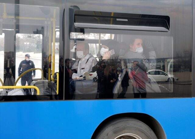 Son Dakika: Sağlık Bakanı Koca: Umreden dönenler karantinaya alındı