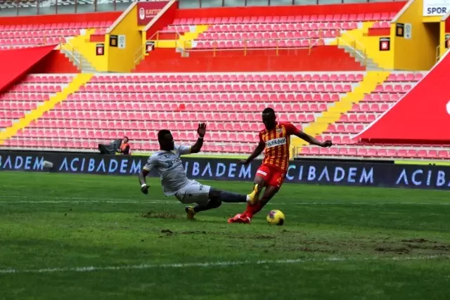 Süper Lig: Hes Kablo Kayserispor: 2 - Yeni Malatyaspor: 1 (Maç sonucu) Süper Lig: Hes Kablo Kayserispor: 2 - Yeni Malatyaspor: 1 (Maç sonucu)