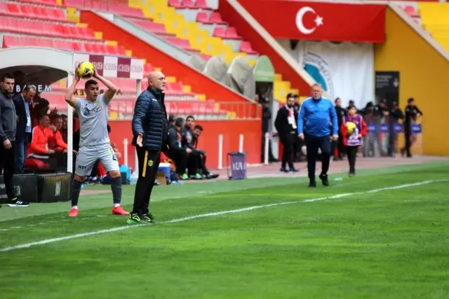Süper Lig: Hes Kablo Kayserispor: 2 - Yeni Malatyaspor: 1 (Maç sonucu) Süper Lig: Hes Kablo Kayserispor: 2 - Yeni Malatyaspor: 1 (Maç sonucu)