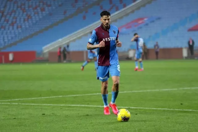 Süper Lig: Trabzonspor: 0 - Medipol Başakşehir: 0 (İlk yarı)
