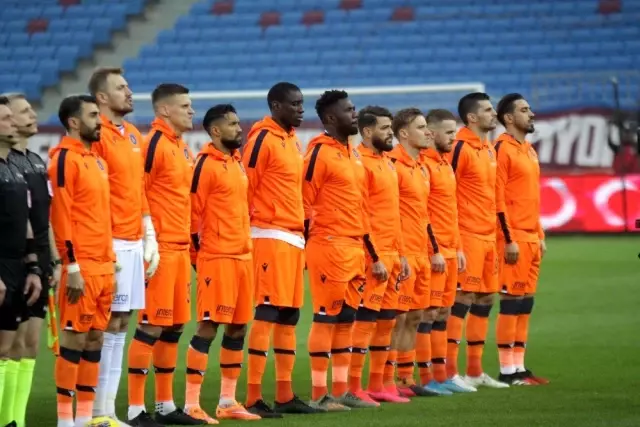 Süper Lig: Trabzonspor: 0 - Medipol Başakşehir: 0 (İlk yarı)