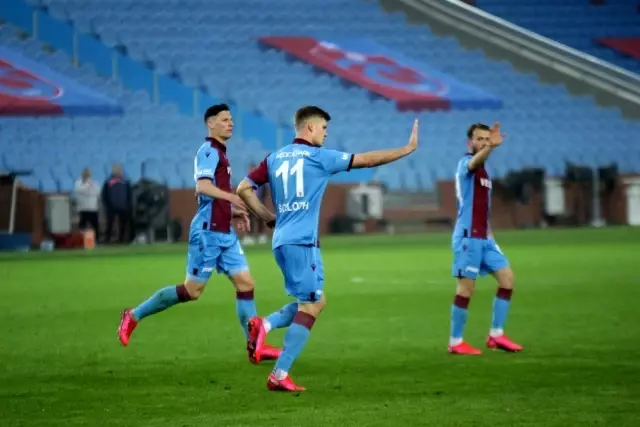 Süper Lig: Trabzonspor: 1 - Medipol Başakşehir: 1 (Maç sonucu) Süper Lig: Trabzonspor: 1 - Medipol Başakşehir: 1 (Maç sonucu)