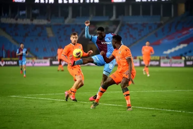 Süper Lig: Trabzonspor: 1 - Medipol Başakşehir: 1 (Maç sonucu) Süper Lig: Trabzonspor: 1 - Medipol Başakşehir: 1 (Maç sonucu)