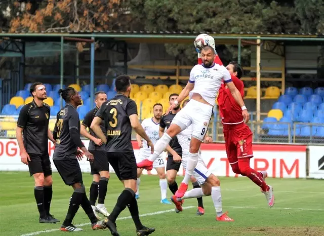 TFF 1. Lig: Menemenspor: 2 - İstanbulspor: 2 TFF 1. Lig: Menemenspor: 2 - İstanbulspor: 2