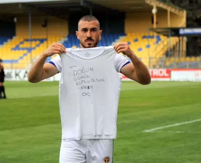 TFF 1. Lig: Menemenspor: 2 - İstanbulspor: 2 TFF 1. Lig: Menemenspor: 2 - İstanbulspor: 2