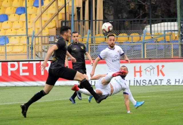 TFF 1. Lig: Menemenspor: 2 - İstanbulspor: 2 TFF 1. Lig: Menemenspor: 2 - İstanbulspor: 2