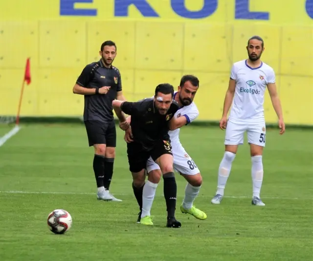 TFF 1. Lig: Menemenspor: 2 - İstanbulspor: 2 TFF 1. Lig: Menemenspor: 2 - İstanbulspor: 2