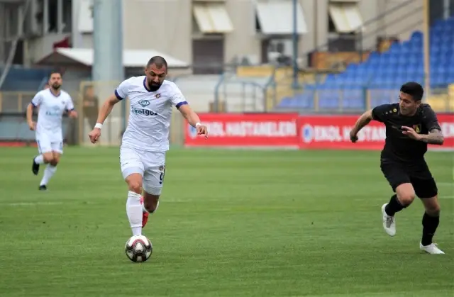 TFF 1. Lig: Menemenspor: 2 - İstanbulspor: 2 TFF 1. Lig: Menemenspor: 2 - İstanbulspor: 2