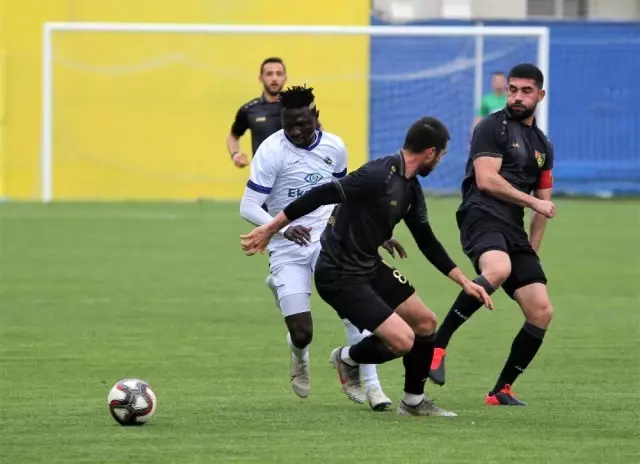 TFF 1. Lig: Menemenspor: 2 - İstanbulspor: 2 TFF 1. Lig: Menemenspor: 2 - İstanbulspor: 2
