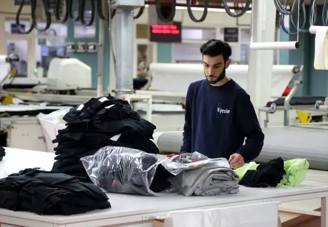 Türk tekstil firması Mısır'da üretip Amerika'ya satıyor
