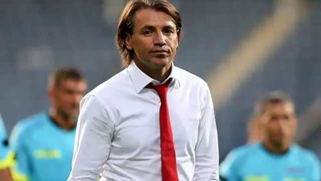 Antalyaspor Teknik Direktörü Tamer Tuna: Ligler ertelenecek, biliyorum