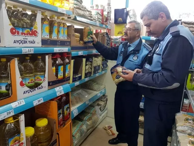 Bafra'da virüs fırsatçılarına denetim Bafra'da virüs fırsatçılarına denetim