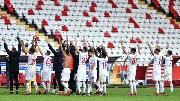 Fraport TAV Antalyaspor - Demir Grup Sivasspor maçının ardından Fraport TAV Antalyaspor - Demir Grup Sivasspor maçının ardından