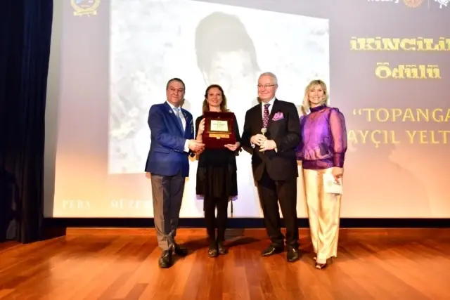 'Kadına Şiddet' konulu kısa film yarışması ödülleri sahiplerini buldu 'Kadına Şiddet' konulu kısa film yarışması ödülleri sahiplerini buldu